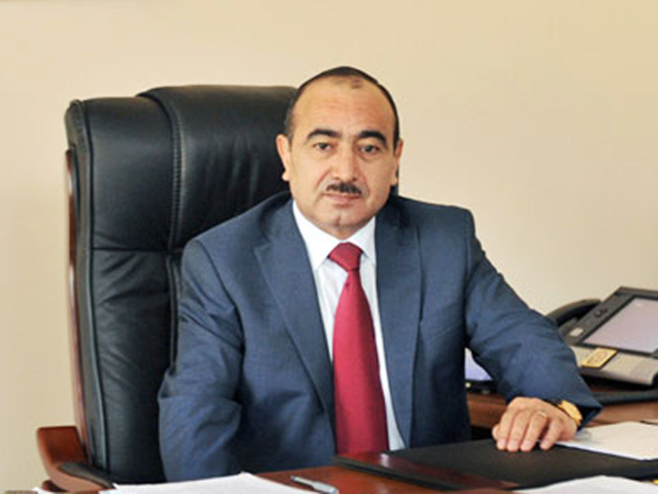 Əli Həsənov: 1993-cü ildə Surət Hüseynovun silahlılarından qaçıb gizlənənlər 1994-cü ildə də öz anti